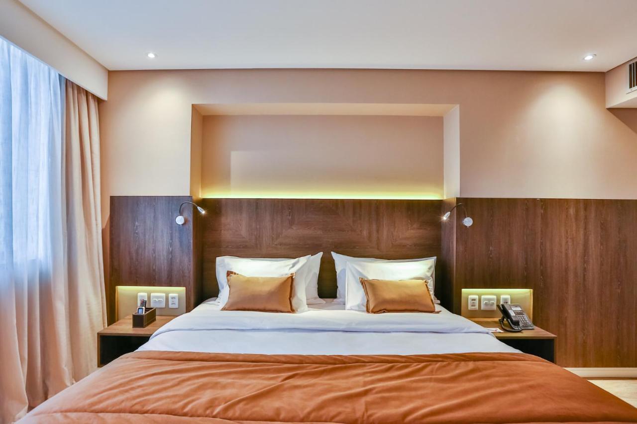 Transamerica Collection Goiânia Kültér fotó A bedroom at the hotel