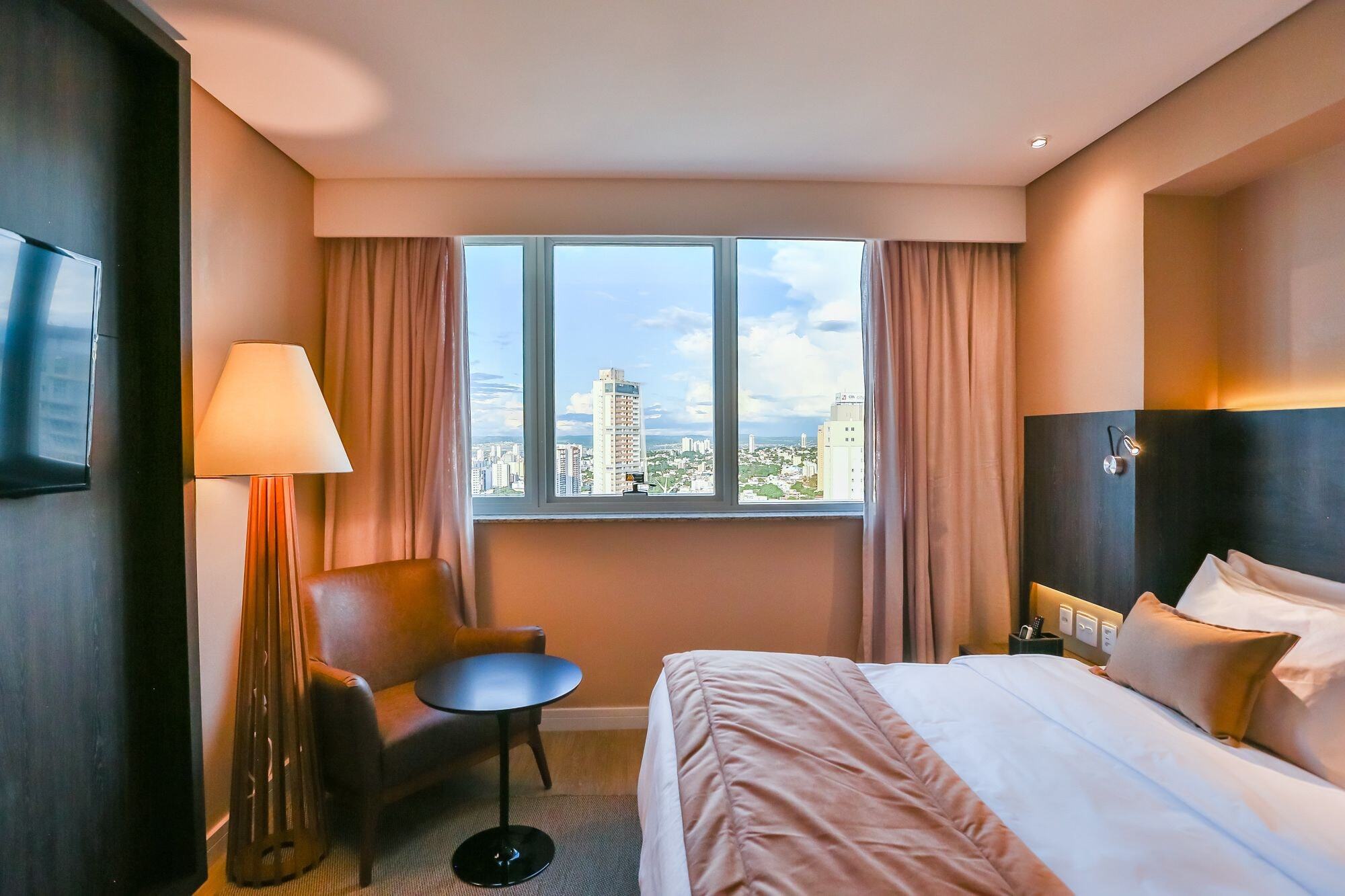Transamerica Collection Goiânia Kültér fotó A room at the hotel